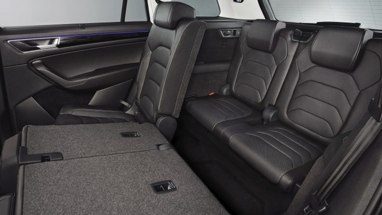 Alle details over het onthulde interieur van de Skoda Kodiaq.