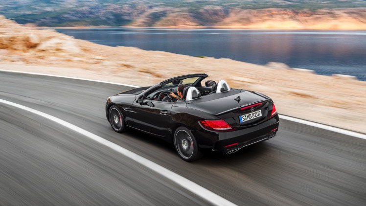 Mercedes-AMG 43 modellen vervangen de eerder aangekondigde AMG Sport modellen. Het was volgens Tobias Moers een verkeerde beslissing om die badge te gebruiken.