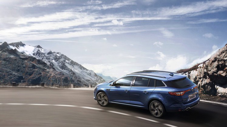 Renault zet de nieuwe Mgane Estate vanaf september 2016 bij de dealer in de showroom en trakteert op introductievoordeel met het Innovation Pack.