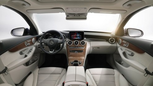 Introductie-aanbieding met Comfort en Businesspakket voor nieuwe Mercedes-Benz C-Klasse.