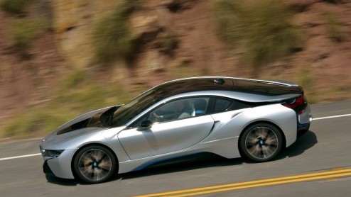 BMW i8 rijtest, volledig elektrisch als het moet en maximaal 360 pk.