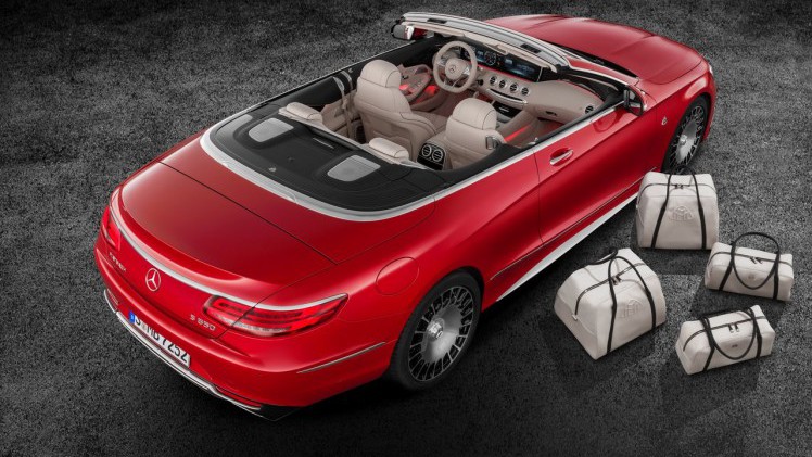 Voor wie een S-Klasse Cabriolet nog niet luxe genoeg vindt komt Mercedes-Maybach nu met de S 650 Cabriolet. Een jacht op wielen, aldus Mercedes.