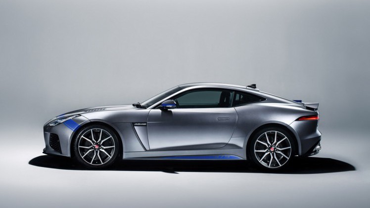 Jaguar lanceert op de F-type SVR een Graphic Pack in diverse kleuren.