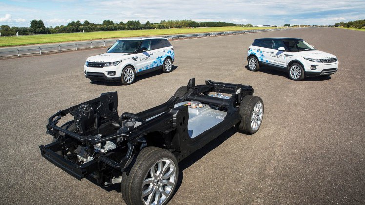 Jaguar Land Rover presenteert plug-in hybride, mild hybrid en volledig elektrische studiemodellen in de vorm van Concept_e MHEV,PHEV en BEV.