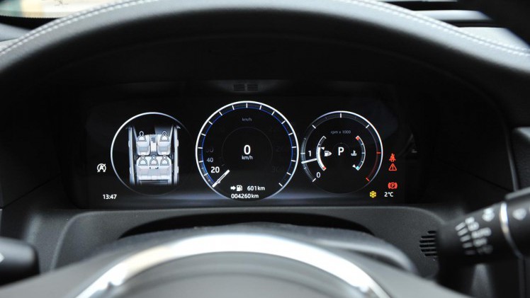 Jaguar bouwt gelukkig weer een fraaie Sportbrake op basis van de XF. De auto heeft dankzij de aluminium koets aan gewicht verloren en beschikt over prettige 4 cilindermotoren.