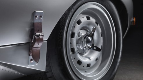 Zes stuks Jaguar Lightweight E-Type gepresenteerd.