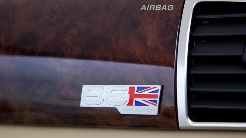 66 Jaar na de eerste Jaguar XK120 komt er een einde aan het XK-tijdperk. Dat afscheid wordt gevierd met deze XK66 Special Edition, waarvan de oplage beperkt blijft tot slechts 66 stuks.