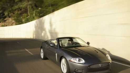 En wederom een wereldprimeur voor de British Motor Show. Nu is het Jaguar die de snelle versie van de XK 8 zal presenteren aan het publiek. Eigenlijk was het de bedoeling dat de auto ook echt dan pas