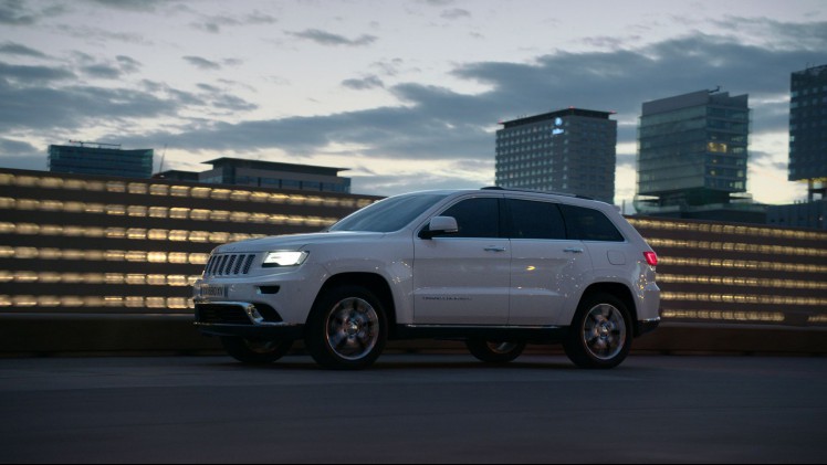 Jeep verlaagt prijzen Grand Cherokee dankzij het verbeterde brandstofverbruik van de 3.0 CRD uitvoeringen.