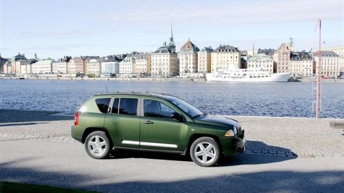 Jeep heeft laten zien dat een SUV niet per definitie een benzineslurper is. Met een standaard Jeep Compass en Patriot werd een tocht van Londen naar Berlijn gereden. Na aankomst in de Duitse hoofdstad