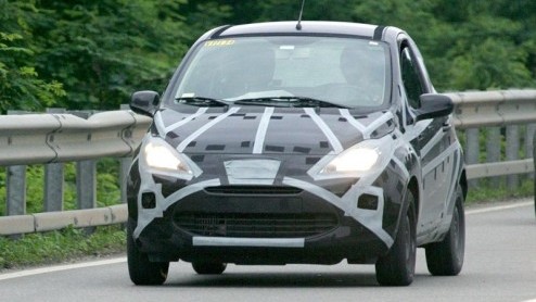 De komst van de Ford Ka laat niet lang meer op zich wachten. Het verhaal begon in 2005, toen Fiat en Ford bekendmaakten een efficinte samenwerking te starten voor een compacte stadsauto. De Fiat 500