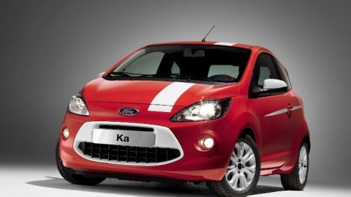 Zin een guitige Ka, die je ook nog eens extra opvallend wil aankleden? Ford biedt de keuze uit designpakketten en accessoires die het kleintje eigenwijs in de picture zetten.