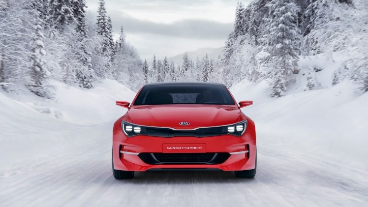 Nieuwe Kia Optima ziet als sedan het licht op de New York Auto Show van 2015.