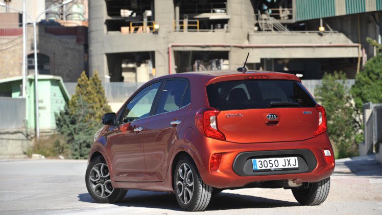 AutoVandaag ging op pad met de nieuwe, derde generatie Kia Picanto en concludeerde dat het model met recht nieuw genoemd mag worden.