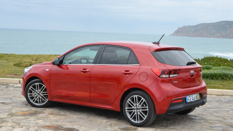 Leasemaatschappij Alphabet heeft de Kia Rio uitgeroepen tot overwinnaar in de Economy klasse bij de Leaseauto van het Jaar verkiezing.