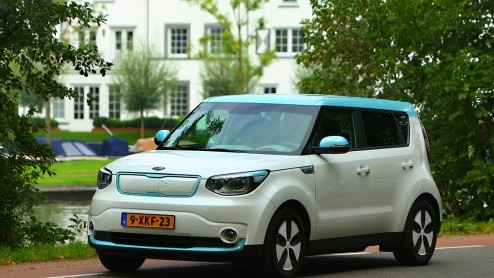 Autotest nieuwe Kia Soul, vanaf nu alleen leverbaar als Soul EV met elektrische aandrijving.