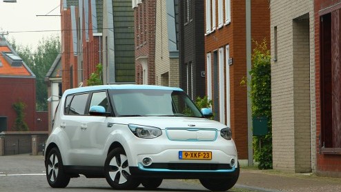 Autotest nieuwe Kia Soul, vanaf nu alleen leverbaar als Soul EV met elektrische aandrijving.