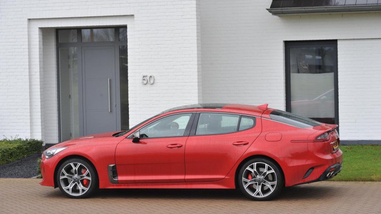 Kia zet met de Stinger een behoorlijk bijzondere auto neer met een brok optimale, traditionele techniek. De BPM maakt serieuze verkoopmogelijkheden van de V6-versie vrijwel onmogelijk.