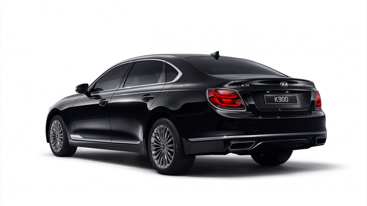 Kia lanceert eind maart in New York de nieuwe K900