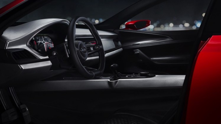 Grote wielen, uitgeklopte wielkasten, knalrood en met flinke uitlaten. We hebben het hier over Kias nieuwste conceptcar, de Sportspace, binnenkort te zien in Genve.