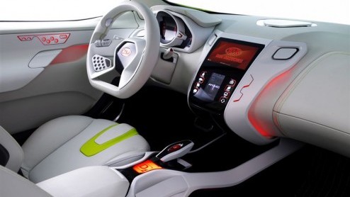 De eerste dag van de International Motor Show in Brussel is voor Kia aanleiding om de Kia KND-4 conceptauto te introduceren. De nieuwe midi-SUV conceptauto staat voor kracht en dynamiek uit en heeft n