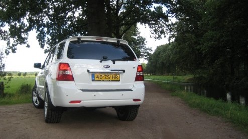 Kia was er al snel bij om de SUV-markt te betreden. De Sorento en later de Sportage zetten het merk flink op de kaart. Ondertussen zit de concurrentie niet stil en is de keuze in de markt reuze. Dat e