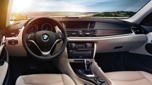 BMW X1 klaar voor 2014 door kleine update.