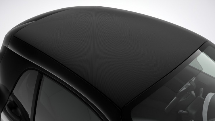 Meer luxe en veiligheid voor smart fortwo in modeljaar 2016 met i-Size kinderzitjesbeveiliing, bochtverlichting, zwarte dakhemel en meer kleuropties.
