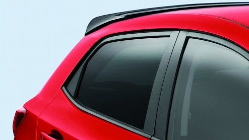 Mazda introduceert Mazda2 Color Edtion met kleurrijke details en 1.3 liter benzinemotor.