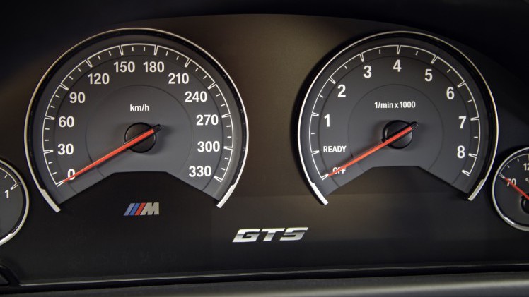 BMW introduceert de M4 GTS als supersportieve versie van de M4 Coupe, maar dan uitgerust met waterinjectie en lichtgewicht uitrusting.