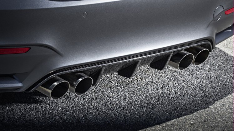 BMW introduceert de M4 GTS als supersportieve versie van de M4 Coupe, maar dan uitgerust met waterinjectie en lichtgewicht uitrusting.