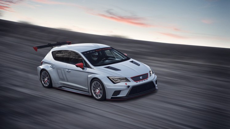 Verslag Seat Leon Eurocup 2015 tijdens het laatste raceweekend op Circuit de Barcelona-Catalunya net buiten Barcelona.