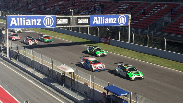 Verslag Seat Leon Eurocup 2015 tijdens het laatste raceweekend op Circuit de Barcelona-Catalunya net buiten Barcelona.