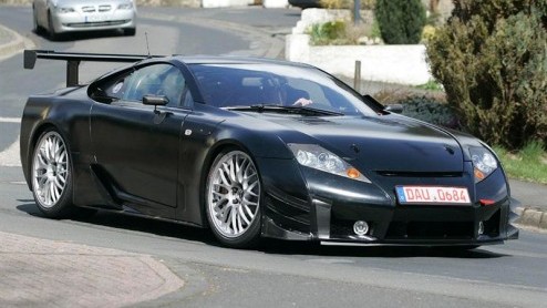 Er zijn geruchten op gang gekomen dat Lexus volgende maand de rasechte LF-A sportwagen gaat inzetten voor de 24-uurs race op de Duitse Nrburgring. Het zou daarmee ook een van de eerste gelegenheden z