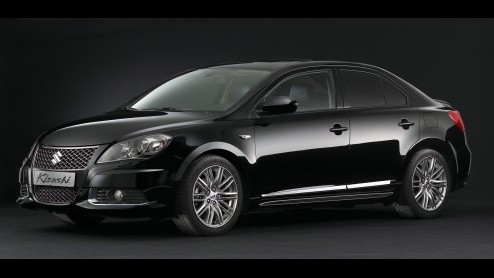 Suzuki Kizashi prijzen flink aangescherpt. De importeur verkoopt de laatste exemplaren tegen scherpe prijzen.