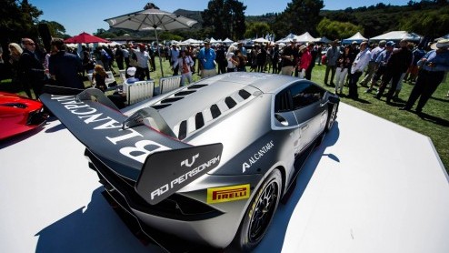 Het potentieel van de atmosferische 5.2 liter tiencilinder in de Lamborghini Hurcan wordt standaard over alle vier de wielen verdeeld. Er komt ook een versie met achterwielaandrijving.