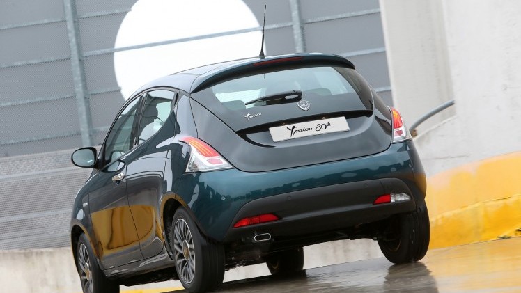 Lancia Ypsilon 30th Anniversary eert dertig jaar Ypsilon met jubileummodel.
