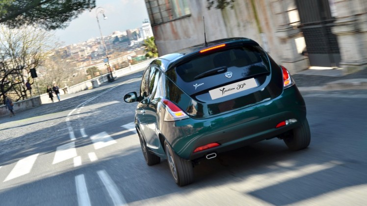 Lancia Ypsilon 30th Anniversary eert dertig jaar Ypsilon met jubileummodel.
