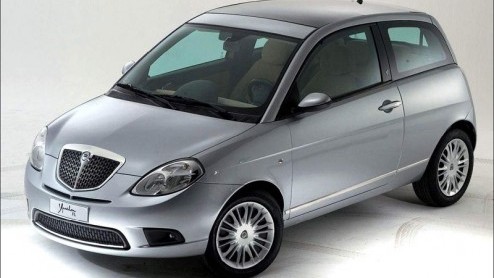 Lancia zal in Parijs de nieuwe, licht gewijzigde Ypsilon laten zien aan het publiek. Lancia zelf heeft dit trouwens nog niet bevestigd, het nieuws is weer eens uitgelekt.