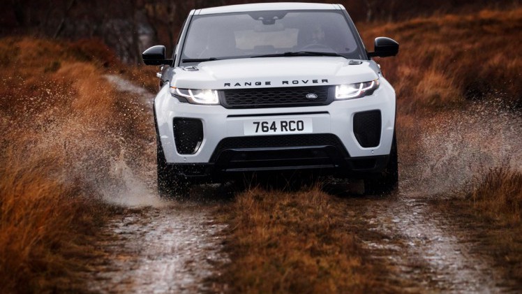Land Rover brengt motorisch nieuws op de Discovery Sport en de Range Rover Evoque.