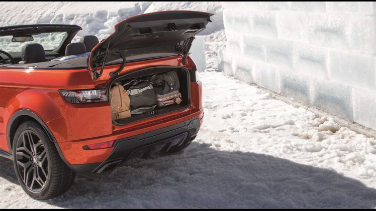 De prijzen van de Range Rover Evoque Convertible zijn bekend. De SUV-cabriolet is er in 2016 vanaf 67.970 euro.