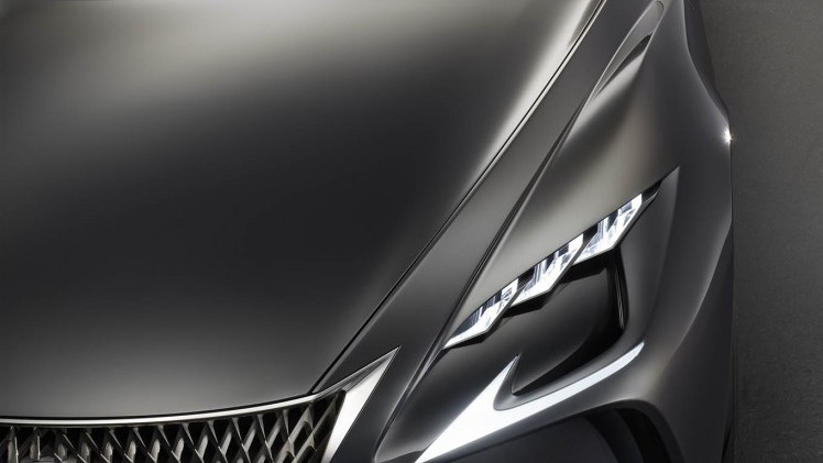 De Lexus LF-FC concept car is de LS-limousine van de toekomst, met het design van een Gran Turismo en vooruitstrevende techniek zoals waterstof, de brandstofcel, CFRP en bediening met handgebaren.