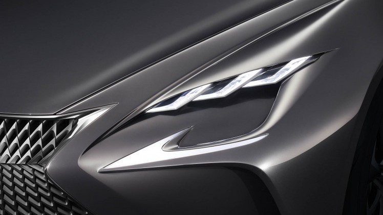 De Lexus LF-FC concept car is de LS-limousine van de toekomst, met het design van een Gran Turismo en vooruitstrevende techniek zoals waterstof, de brandstofcel, CFRP en bediening met handgebaren.