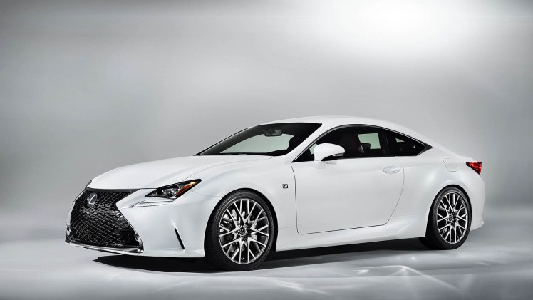 Lexus RC ook als hybride leverbaar. De Lexus RC 300h Coup? komt medio december naar Nederland.