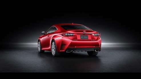 Lexus RC is nieuwe cabriolet van Lexus. Deelt genen van GS-serie en nieuwe IS. Eind 2014 in Japan op de markt, Europa volgt later.