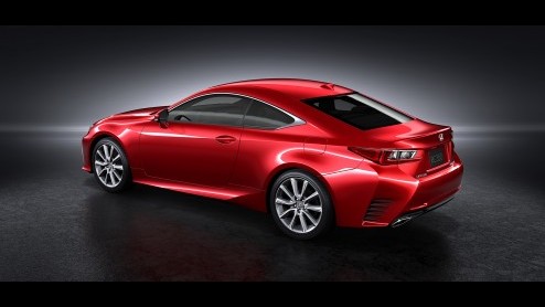 Lexus RC is nieuwe cabriolet van Lexus. Deelt genen van GS-serie en nieuwe IS. Eind 2014 in Japan op de markt, Europa volgt later.