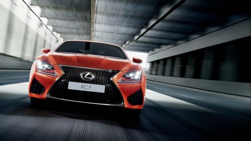 Lexus RC F V8 met 477 pk komt in januari naar Nederland en prijzen beginnen bij 121.900 euro.