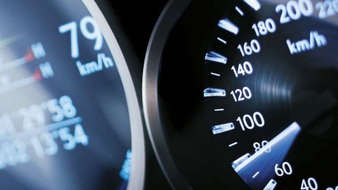 Lexus RC F V8 met 477 pk komt in januari naar Nederland en prijzen beginnen bij 121.900 euro.