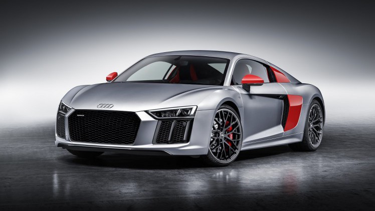 Audi presenteert een gelimiteerde editie voor de R8: de Audi Sport Edition. De auto wordt geleverd in de kleuren van Audi Sport en de oplage bedraagt 200 stuks.