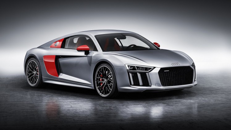 Audi presenteert een gelimiteerde editie voor de R8: de Audi Sport Edition. De auto wordt geleverd in de kleuren van Audi Sport en de oplage bedraagt 200 stuks.